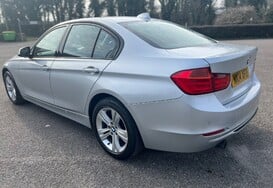 BMW 3 Series 316I SPORT 6