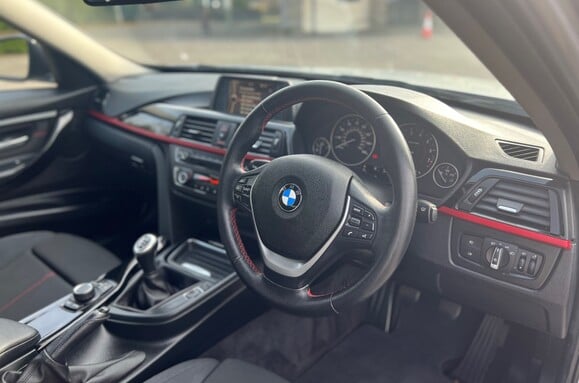 BMW 3 Series 316I SPORT 13