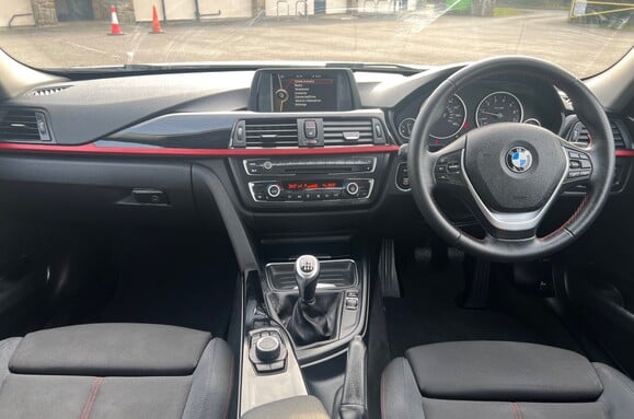 BMW 3 Series 316I SPORT 22