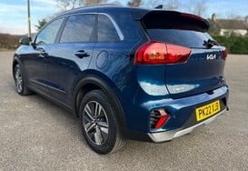 Kia Niro 1.6 GDi HYBRID 2 AUTO 10