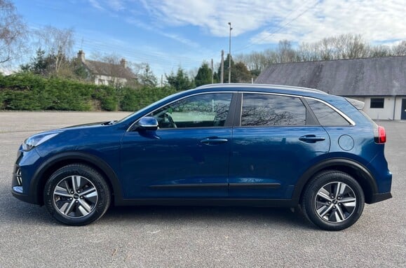 Kia Niro 1.6 GDi HYBRID 2 AUTO 13