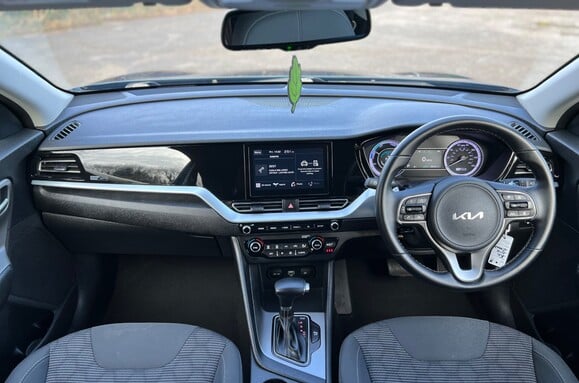 Kia Niro 1.6 GDi HYBRID 2 AUTO 35