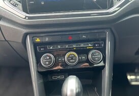 Volkswagen T-Roc SEL 2.0 TDI DSG AUTOMATIC 30