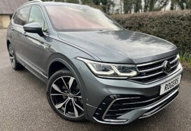 Volkswagen Tiguan Allspace 2.0 R-LINE TDI 4MOTION DSG 2