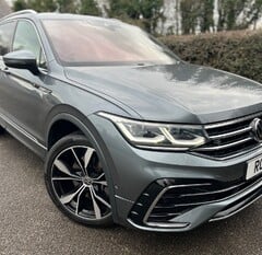 Volkswagen Tiguan Allspace 2.0 R-LINE TDI 4MOTION DSG 1