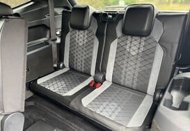 Volkswagen Tiguan Allspace 2.0 R-LINE TDI 4MOTION DSG 38