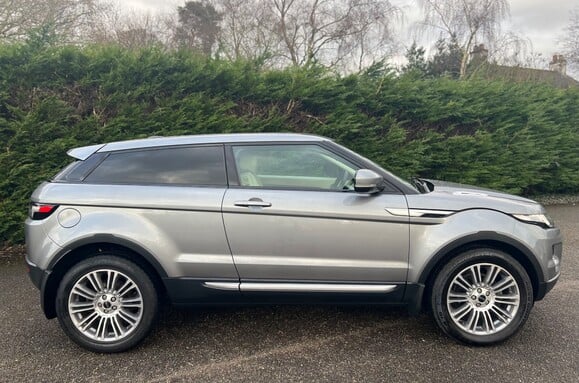 Land Rover Range Rover Evoque 2.2 SD4 PRESTIGE 3DR 4