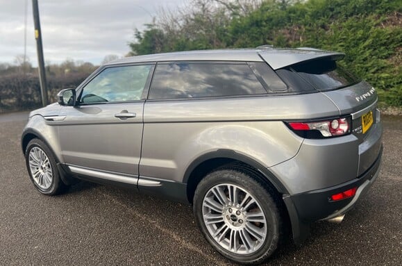 Land Rover Range Rover Evoque 2.2 SD4 PRESTIGE 3DR 9