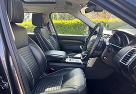 Land Rover Discovery 3.0 TD6 HSE LUXURY AUTO 15