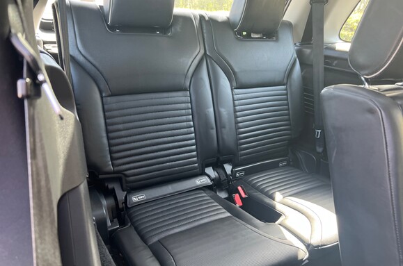 Land Rover Discovery 3.0 TD6 HSE LUXURY AUTO 27