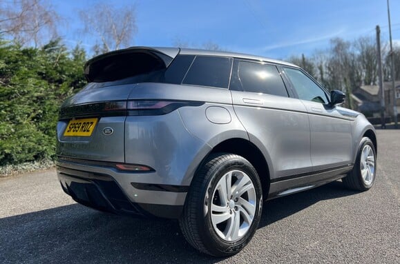 Land Rover Range Rover Evoque 2.0 D180 R-DYNAMIC S MHEV AUTO 4