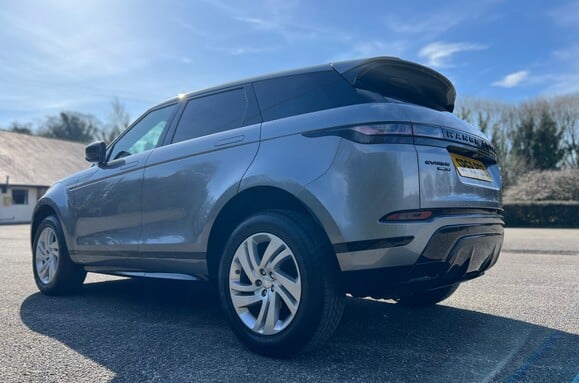 Land Rover Range Rover Evoque 2.0 D180 R-DYNAMIC S MHEV AUTO 9