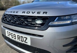 Land Rover Range Rover Evoque 2.0 D180 R-DYNAMIC S MHEV AUTO 16