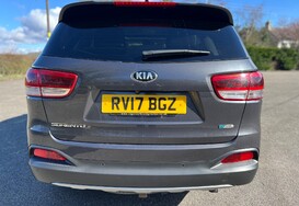 Kia Sorento 2.2 CRDI KX-4 ISG AUTO 7 SEATS 11