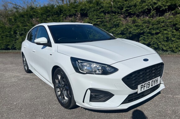 Ford Focus ST-LINE 1