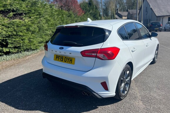 Ford Focus ST-LINE 7