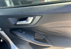 Ford Focus ST-LINE 24