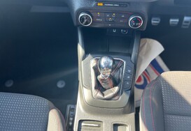 Ford Focus ST-LINE 34