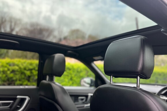 Land Rover Discovery Sport TD4 LANDMARK AUTO 7 SEATS PAN ROOF 19