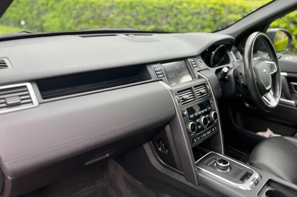 Land Rover Discovery Sport TD4 LANDMARK AUTO 7 SEATS PAN ROOF 26