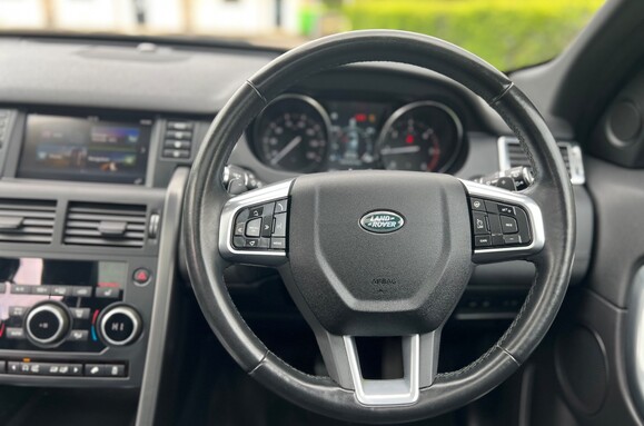 Land Rover Discovery Sport TD4 LANDMARK AUTO 7 SEATS PAN ROOF 31