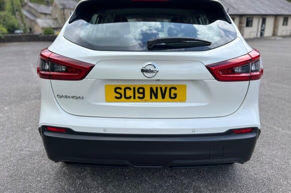 Nissan Qashqai 1.5 DCI ACENTA PREMIUM 8
