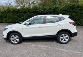 Nissan Qashqai 1.5 DCI ACENTA PREMIUM 11