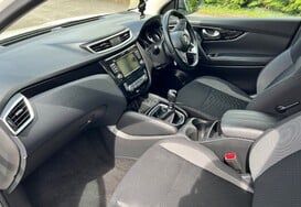 Nissan Qashqai 1.5 DCI ACENTA PREMIUM 27