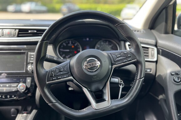 Nissan Qashqai 1.5 DCI ACENTA PREMIUM 33