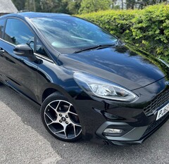 Ford Fiesta 1.5 ST-2 TURBO 1