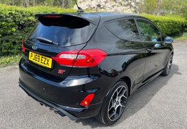 Ford Fiesta 1.5 ST-2 TURBO 7