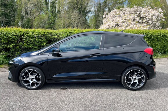 Ford Fiesta 1.5 ST-2 TURBO 11