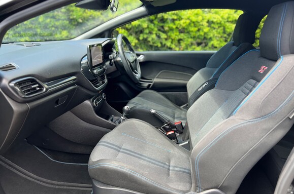 Ford Fiesta 1.5 ST-2 TURBO 24