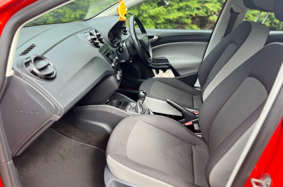 SEAT Ibiza 1.0 VISTA LOW INSURANCE £35 ROAD TAX 25