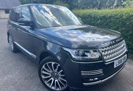 Land Rover Range Rover 4.4 SDV8 AUTOBIOGRAPHY AUTO 2