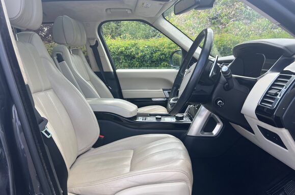 Land Rover Range Rover 4.4 SDV8 AUTOBIOGRAPHY AUTO 16