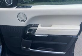Land Rover Range Rover 4.4 SDV8 AUTOBIOGRAPHY AUTO 18