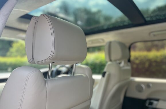 Land Rover Range Rover 4.4 SDV8 AUTOBIOGRAPHY AUTO 28