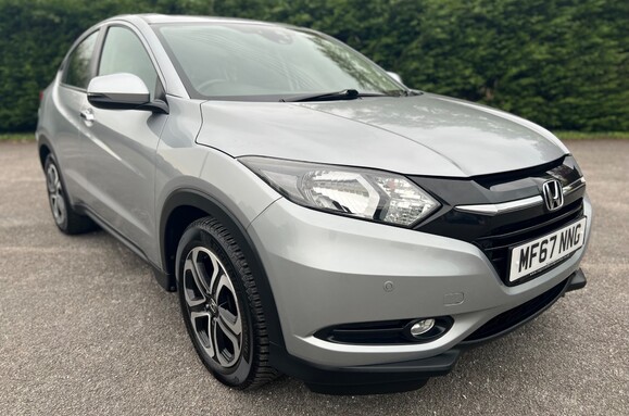 Honda HR-V 1.5 I-VTEC SE AUTO NAVIGATION 2