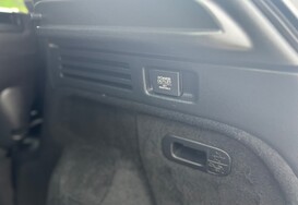 Honda HR-V 1.5 I-VTEC SE AUTO NAVIGATION 30