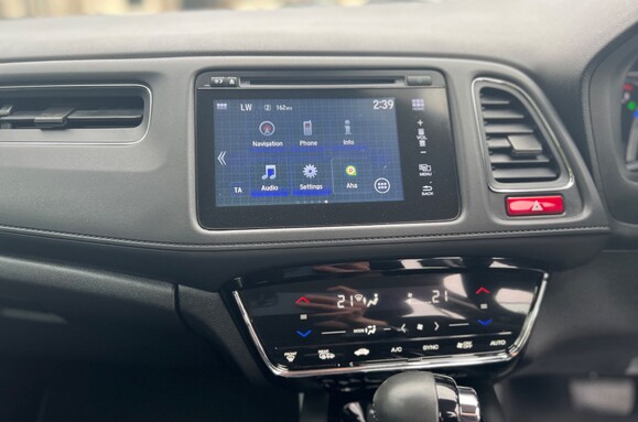 Honda HR-V 1.5 I-VTEC SE AUTO NAVIGATION 40