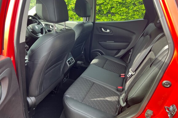 Renault Kadjar ICONIC 1.5 DCI 30