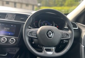 Renault Kadjar ICONIC 1.5 DCI 31