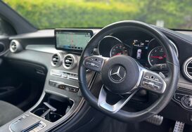 Mercedes-Benz GLC GLC 220 D 4MATIC AMG LINE AUTO 17