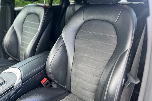 Mercedes-Benz GLC GLC 220 D 4MATIC AMG LINE AUTO 24