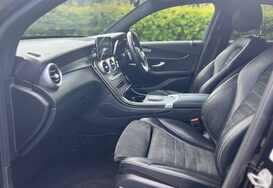 Mercedes-Benz GLC GLC 220 D 4MATIC AMG LINE AUTO 25