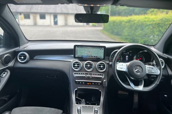 Mercedes-Benz GLC GLC 220 D 4MATIC AMG LINE AUTO 32