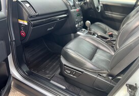 Land Rover Freelander 2.2 SD4 HSE AUTOMATIC 33