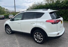Toyota Rav 4  2.5 VVT-h Excel CVT 4WD Hybrid Auto 9