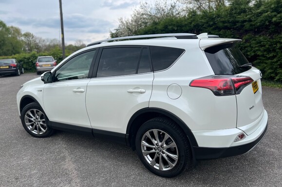 Toyota Rav 4  2.5 VVT-h Excel CVT 4WD Hybrid Auto 9